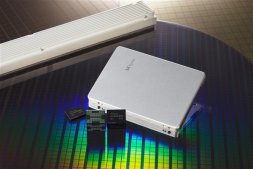 SSD硬盘问世30年 厂商超200家：HDD仅剩3家