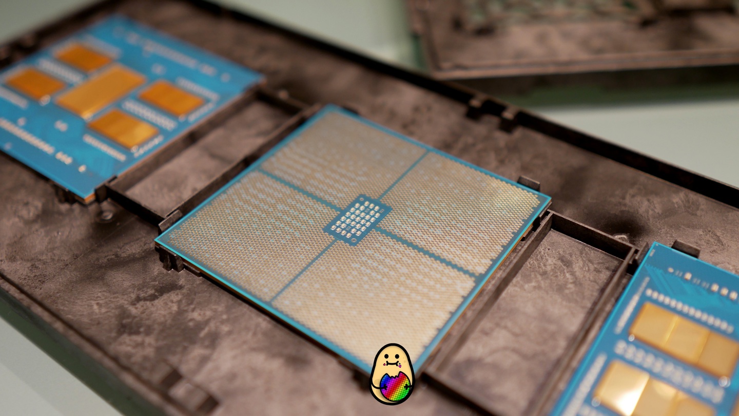 AMD Zen 4 EPYC 服务器处理器图赏：96 核“庞然大物”