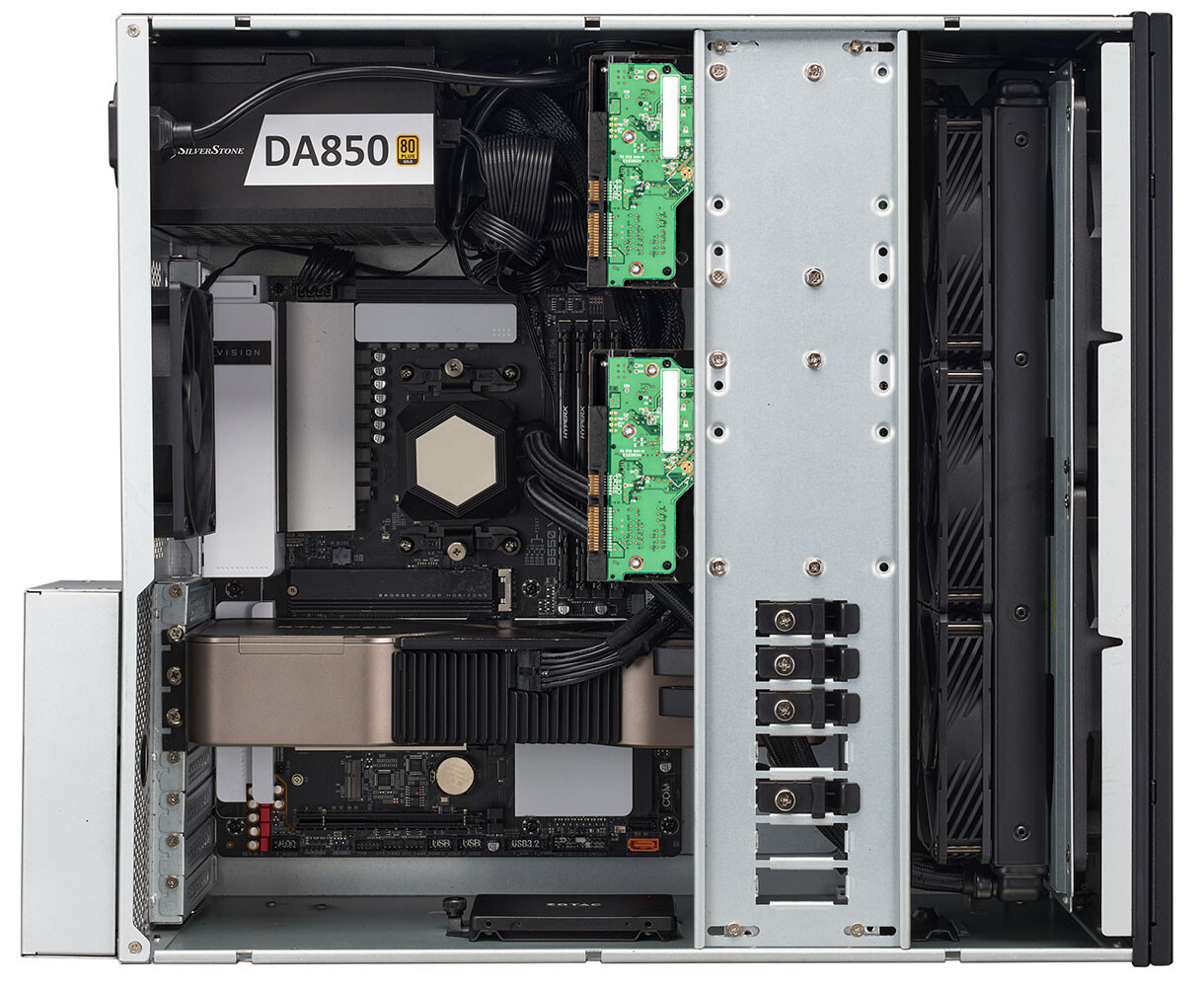 银欣推出支持双电源的 5U 服务器机箱 RM51，可安装七个 2.5 英寸 SSD