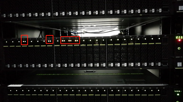 华为V5服务器SAS/SATA硬盘常亮黄灯的原因及解决方案