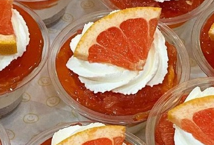 颜值爆棚草莓蛋糕壁纸食欲满满超甜系列 冬季专属甜甜草莓蛋糕皮肤